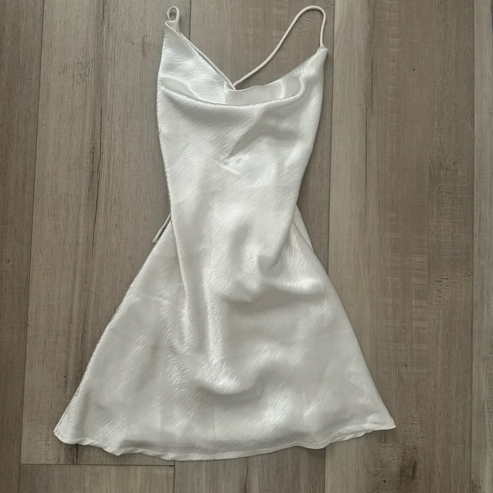 Babyboo Dress - Picture 1 of 3
